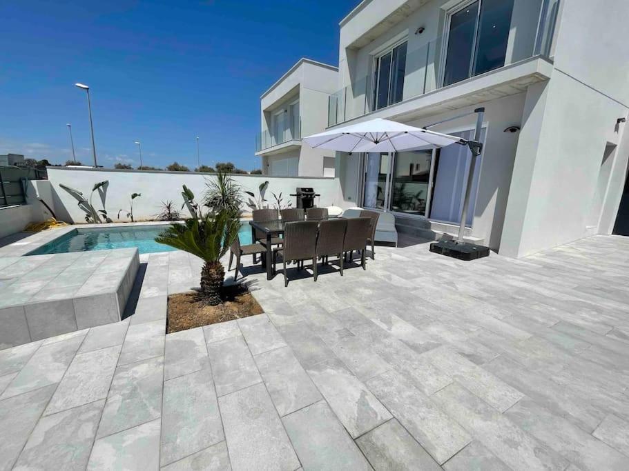 Belle Villa Contemporaine Piscine Privee Empuriabrava Εξωτερικό φωτογραφία