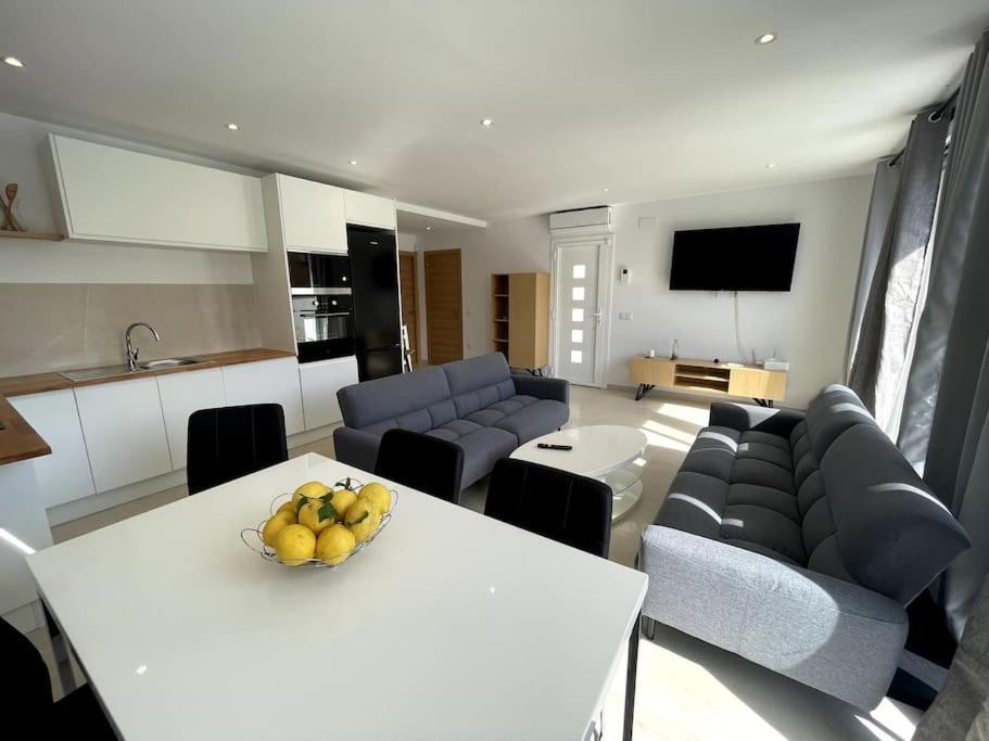 Belle Villa Contemporaine Piscine Privee Empuriabrava Εξωτερικό φωτογραφία